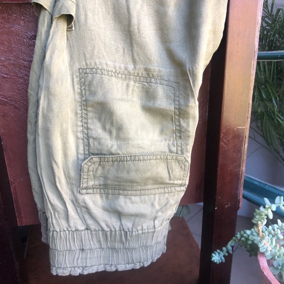 Women’s Free People Olive Cargo Ankle Trouser - Picture 8 of 15